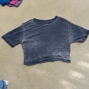 Women’s Aeropostale loose fitting crop top